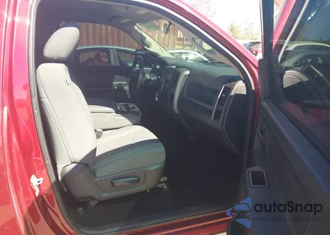 2014 Ram 1500 Express z USA, uszkodzony, nr VIN 3C6JR6AT2EG238125